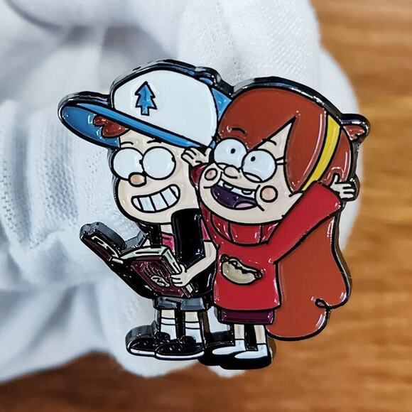 Gravity Falls Dipper and Mabel Enamel Pins 268 - Picture 2 of 3